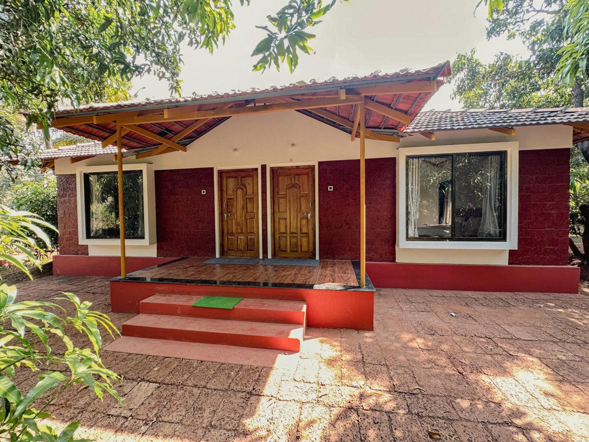 Prasad Villas And Homestay Mathagāva Exteriör bild