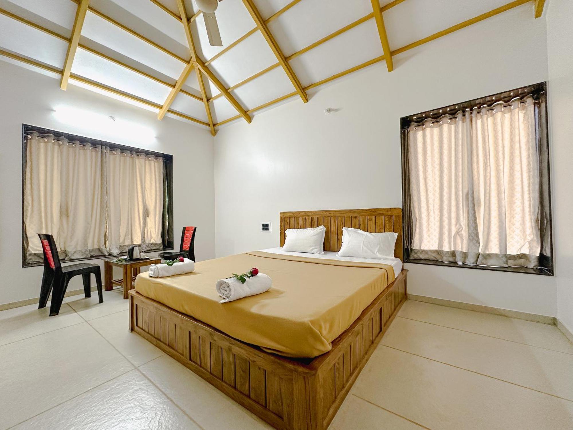 Prasad Villas And Homestay Mathagāva Exteriör bild